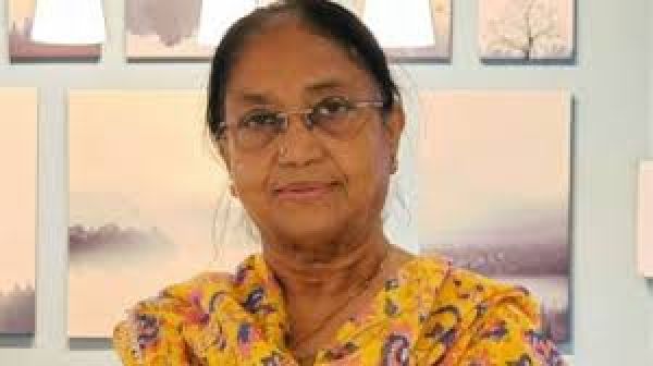 बिहार के मुख्यमंत्री का ‘नकाब’ हटाना बिल्कुल अनुचित: बानू मुश्ताक