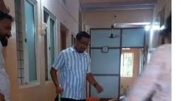 कर्नाटक: विकलांग बच्चों को स्कूल में बेल्ट से पीटने के मामले में चार गिरफ़्तार