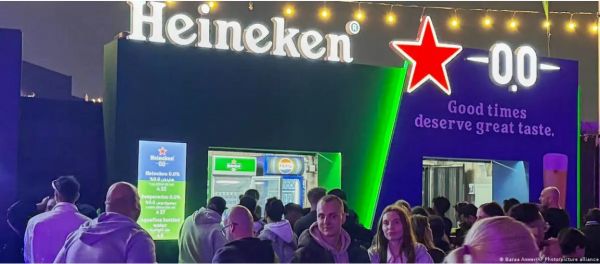 सऊदी अरब में अब शराब खरीद पा रहे हैं अमीर गैर-मुस्लिम विदेशी