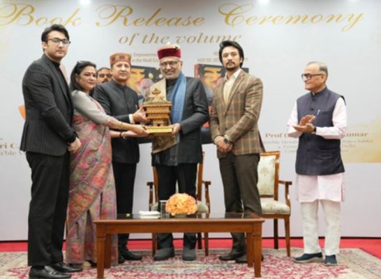 'मोदी युग में भारत का आर्थिक सशक्तीकरण' किताब का उपराष्ट्रपति ने किया विमोचन 