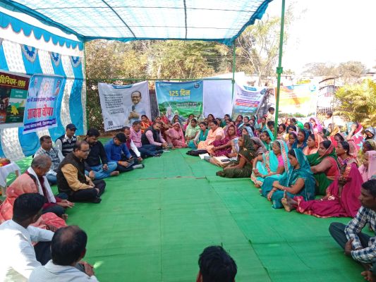 पेसा दिवस पर बनबगौद ग्रामसभा में शामिल हुए सिन्हा