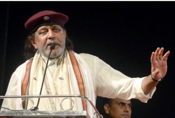 मिथुन चक्रवर्ती के 'बंगाल को बांग्लादेश न बनने दें' बयान पर सियासी घमासान, कांग्रेस-लेफ्ट ने किया पलटवार