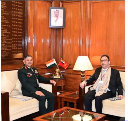 लद्दाख के मुख्य सचिव व सेना प्रमुख की मुलाकात, सीमावर्ती क्षेत्रों के विकास पर हुई बात