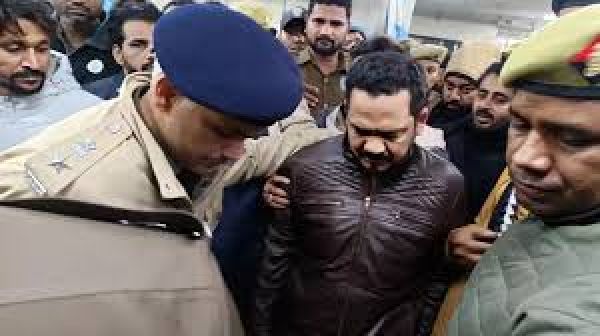 एएमयू परिसर में स्कूल शिक्षक की गोली मारकर हत्या