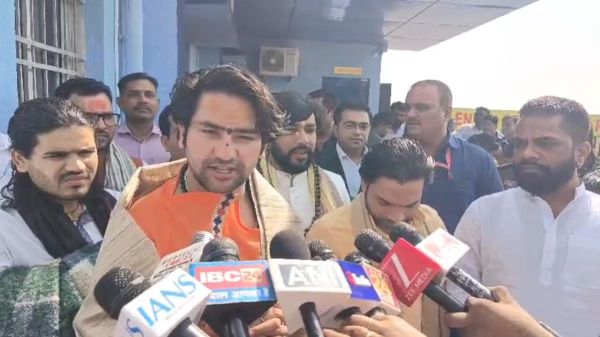 धीरेन्द्र शास्त्री छत्तीसगढ़ में भी हिंदुत्व पदयात्रा करेंगे 