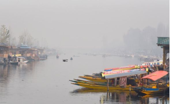 श्रीनगर में न्यूनतम तापमान जीरो डिग्री से ऊपर, गुलमर्ग और पहलगाम में शीतलहर जारी 