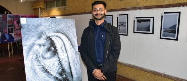 वृत्तांत की मोबाइल फोटोग्राफी की प्रदर्शनी आज रात तक