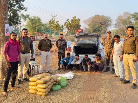 लाखों का गांजा जब्त, चार आरोपी गिरफ्तार