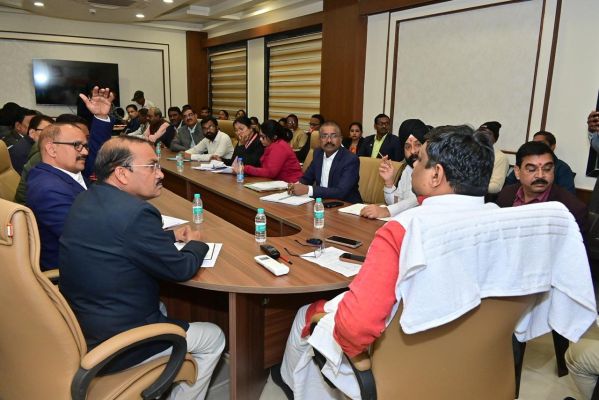 प्रथम राष्ट्रीय रोवर-रेंजर जंबूरी 6 से  बालोद में