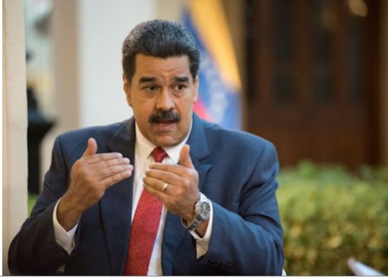 अमेरिका ने वेनेजुएला के राष्ट्रपति को पत्नी समेत हिरासत में लिया, हमले के बाद नेशनल इमरजेंसी घोषित 