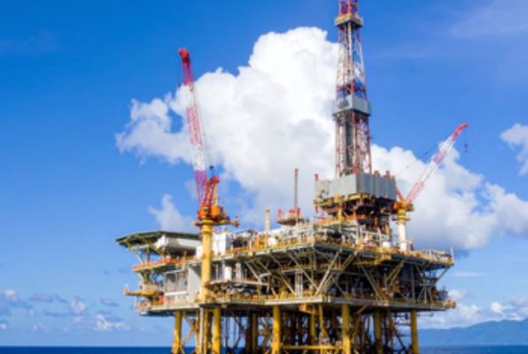 वेनेजुएला में तेल उत्पादन बढ़ाने में लग सकते हैं कई महीने, भारत की तेल कंपनियों को मिल सकता है फायदा