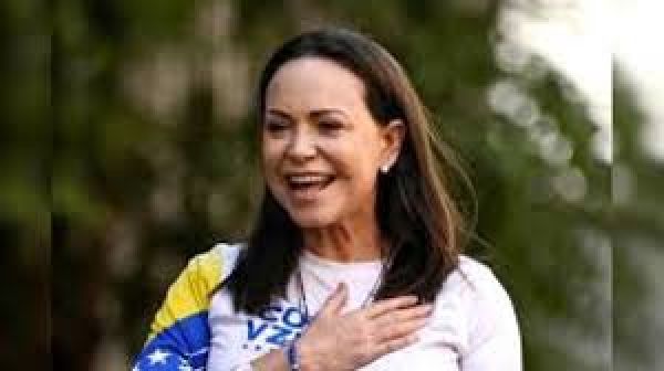 कोरीना मचादो ने ट्रंप की तारीफ़ की, नोबेल पुरस्कार का हक़दार बताया