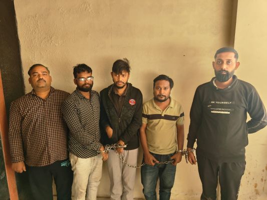 नशीले टैबलेट के सप्लायर एम‌आर समेत बेचने वाले 5 गिरफ्तार इनमें 3 मेडिकल स्टोर संचालक 