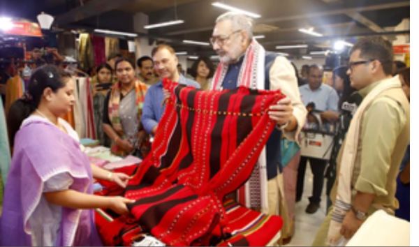 भारत को वैश्विक वस्त्र केंद्र बनाने की तैयारी, 8 जनवरी से गुवाहाटी में होगा राष्ट्रीय वस्त्र मंत्रियों का सम्मेलन