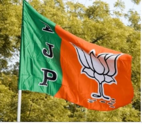 भाजपा ने पश्चिम बंगाल में पार्टी की नई कमेटी के लिए 34 सदस्यों के नामों की घोषणा की