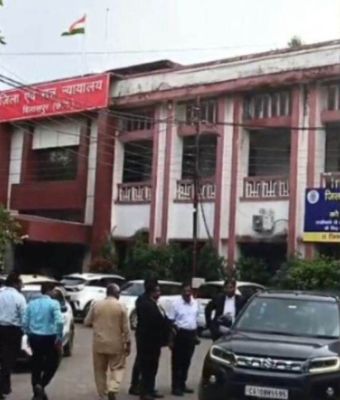 जिला कोर्ट को बम से उड़ाने की धमकी के बाद पुलिस हाई अलर्ट पर