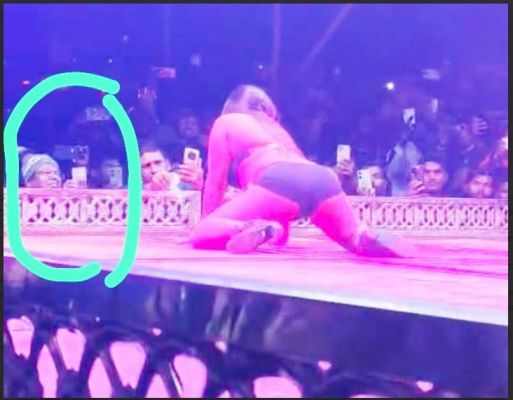 अश्लील डांस, एसडीएम हटाए गए