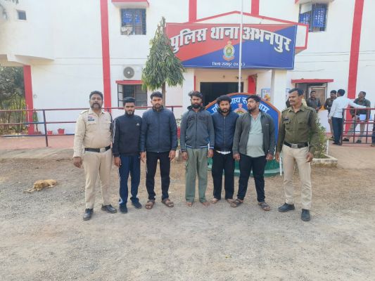 अभनपुर में हत्या पांच गिरफ्तार, दो फरार 