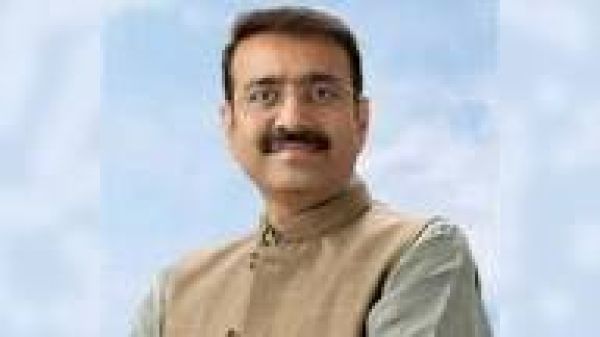 फडणवीस और गडकरी के करीबी भाजपा नेता संदीप जोशी ने की राजनीति से संन्यास की घोषणा