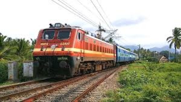 23-25 को फिर आधा दर्जन ट्रेनें रद्द 