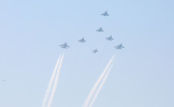 गणतंत्र दिवस : फाइटर जेट बनाएंगे फॉर्मेशन ‘सिंदूर’, वायुसेना के सुखोई, राफेल, मिग और जैगुआर विमान शामिल 