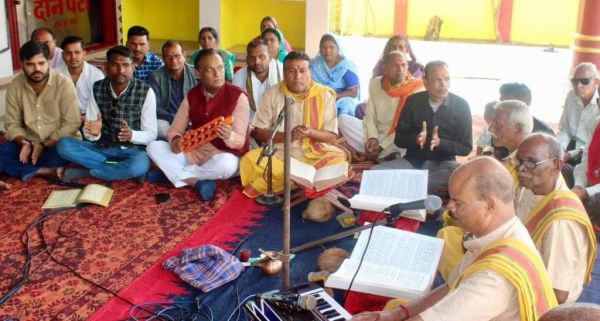 शंकराचार्य से बदसलूकी के विरोध में सुंदरकांड पाठ कांग्रेस ने बताया आस्था पर प्रहार