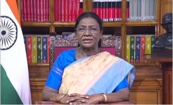 भारत दुनिया में शांति का संदेश फैला रहा है : राष्ट्रपति मुर्मू