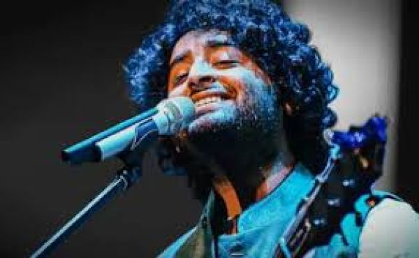 अरिजीत सिंह ने इस वजह से छोड़ी प्लेबैक सिंगिंग, उनके क़रीबियों ने बताया