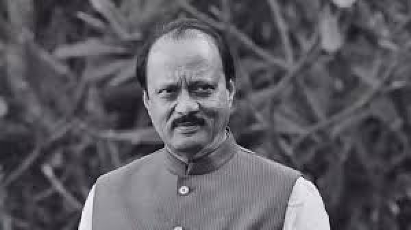 बारामती में अजित पवार के अंतिम संस्कार में शामिल होंगे अमित शाह