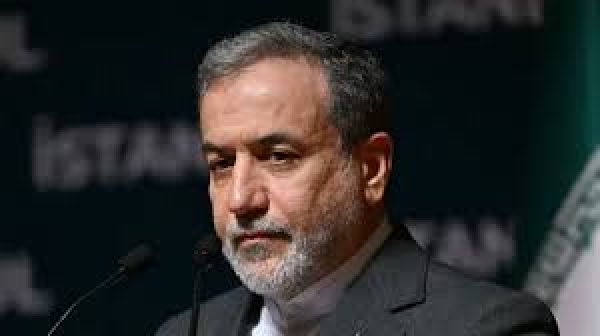 ट्रंप ने फिर से दी धमकी तो ईरान ने कहा- 'उंगलियां ट्रिगर पर हैं'