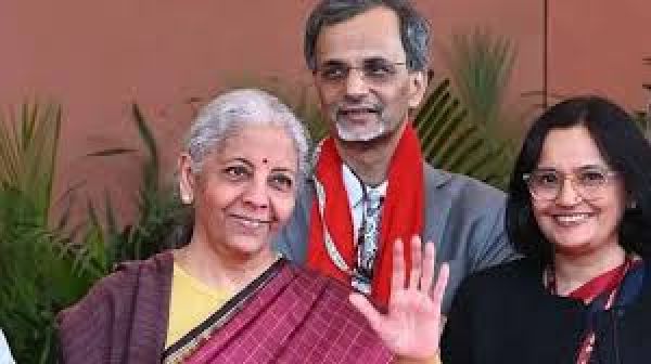 बजट 2026: क्या सस्ता और क्या महंगा हुआ?