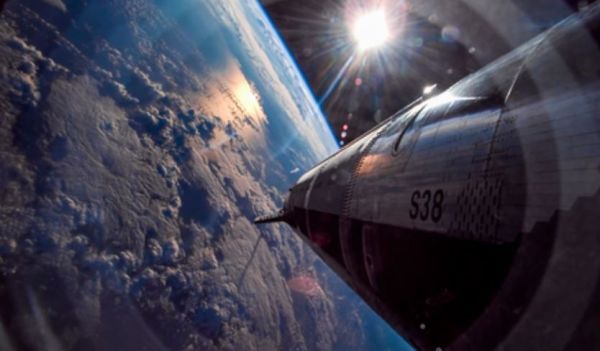 स्पेसएक्स ने अंतरिक्ष में एआई डेटा सेंटर लॉन्च करने के लिए एक्सएआई का अधिग्रहण किया: एलन मस्क