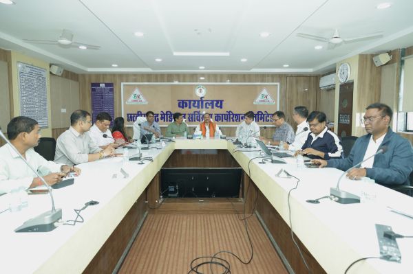 31 मार्च तक सभी मेडिकल उपकरणों, रिएजेंट की खरीदी कर ली जाए