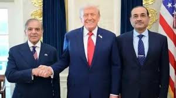 पाकिस्तान का दावा, अमेरिका और ईरान के बीच होने वाली बातचीत में शामिल होने का न्योता मिला