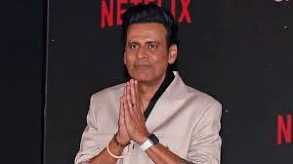 वेब सिरीज़ 'घूसखोर पंडत' के ख़िलाफ़ यूपी में केस, डायरेक्टर नीरज पांडे ने क्या कहा?