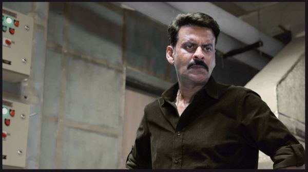 फ़िल्म ‘घूसखोर पंडत’ पर विवाद: यूपी में एफआईआर, निर्देशक ने माफ़ी मांगी; नेटफ्लिक्स ने हटाया टीज़र