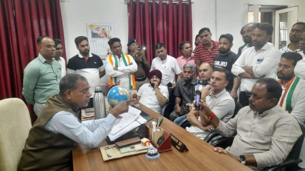 आत्मानंद स्कूलों का लाखों का बिजली बिल बकाया