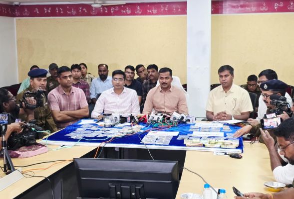 रील्स देखकर ज्वेलरी दुकानों- सूने मकानों  में चोरी करने वाले गिरोह का पर्दाफाश