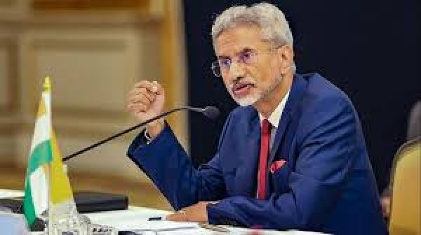 एस जयशंकर रूसी तेल ख़रीद और भारत की रणनीतिक स्वायत्तता के सवाल पर क्या बोले