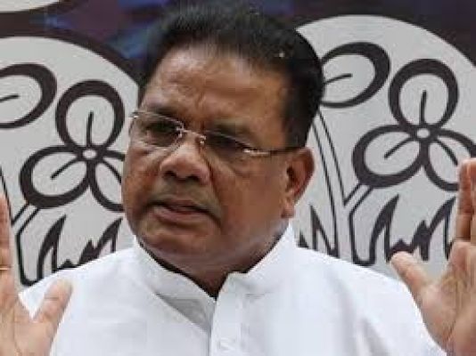 असम कांग्रेस के पूर्व अध्यक्ष भूपेन बोरा ने पार्टी से इस्तीफा दिया