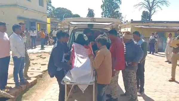 पिटाई से ग्रामीण की मौत: एसडीएम समेत 3 गिरफ्तार 