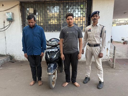 फरार सिलेंडर चोर और खरीदार गिरफ्तार, एक्टिवा जब्त 