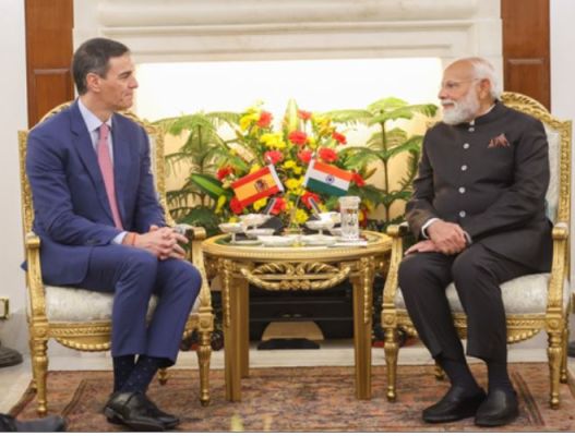 पीएम मोदी से मिले स्पेन के राष्ट्रपति सांचेज: द्विपक्षीय बैठक में डिफेंस, ट्रेड और तकनीक को लेकर हुई बात 