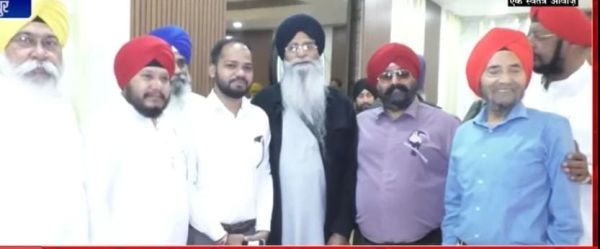 सिक्ख विद्यार्थियों को सिविल सेवा परीक्षा कोचिंग और निवास की सुविधाएं देगा एसजीपीसी-धामी 