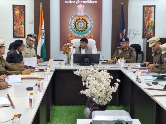 डीजीपी का कड़ा निर्देश- लूट की वारदात रोकें, थाने में हर शिकायत सुनी जाए