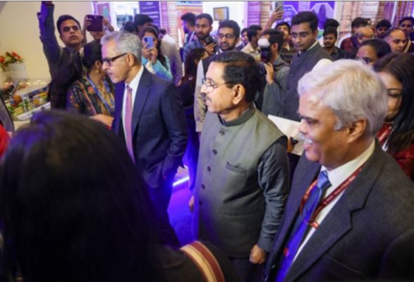 भारत वैश्विक स्वच्छ ऊर्जा बदलाव को तेज और अधिक न्यायसंगत बनाने के लिए प्रतिबद्ध: प्रल्हाद जोशी