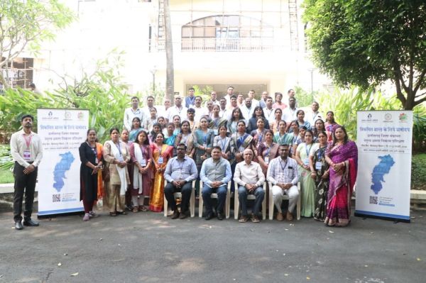 मुंबई से सीखकर लौटे जनप्रतिनिधि, दावा- अब जिले के गांव बनेंगे आत्मनिर्भर और आदर्श