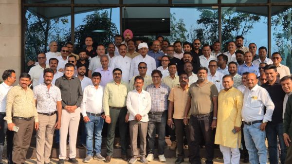 गौण खनिजों के पट्टों के नवीनीकरण पर विवाद 