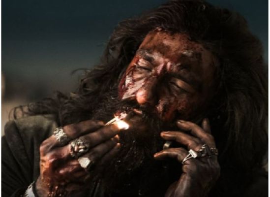 सिनेमाघरों में गूंज रही है 'धुरंधर-2' की दहाड़, अल्लू अर्जुन बोले- रणवीर सिंह पर गर्व है 