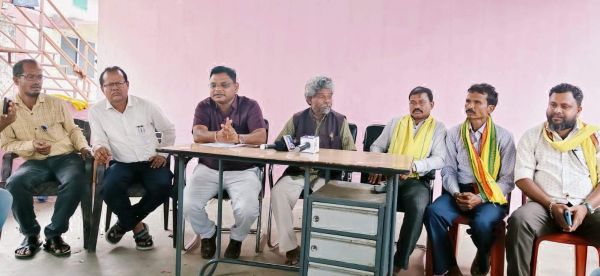  तीन छात्राओं के गर्भवती होने की खबर अर्धसत्य - सर्व आदिवासी समाज